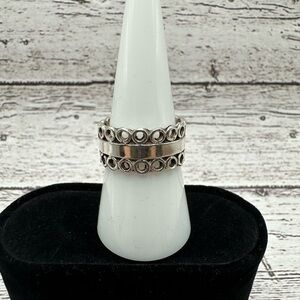 Vintage Taxco Silver Ring with Circular Accents